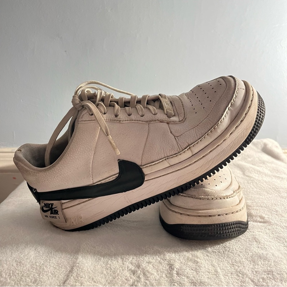 Black and white Nike Air Force 1 jesters